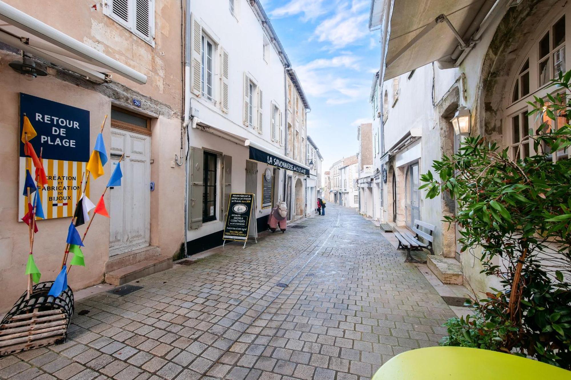 La Suite 24 - Studio Avec Terrasse A 100M Du Port De Saint-Martin-de-Ré Zewnętrze zdjęcie